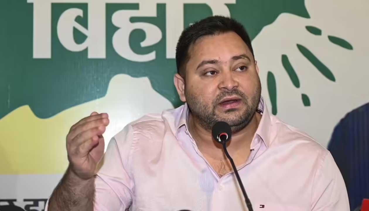 भोजपुर-बक्सर जीत के बाद तेजस्वी का बड़ा हमला: बोले— 'बैलेट पेपर से चुनाव हों, तो कहीं नहीं टिकेगी BJP'