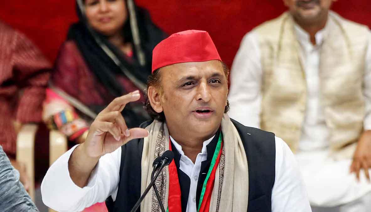"ये पार्टी है या गैंग?" — सपा सांसद पर जमीन कब्जाने का आरोप, राजभर ने अखिलेश यादव पर साधा निशाना