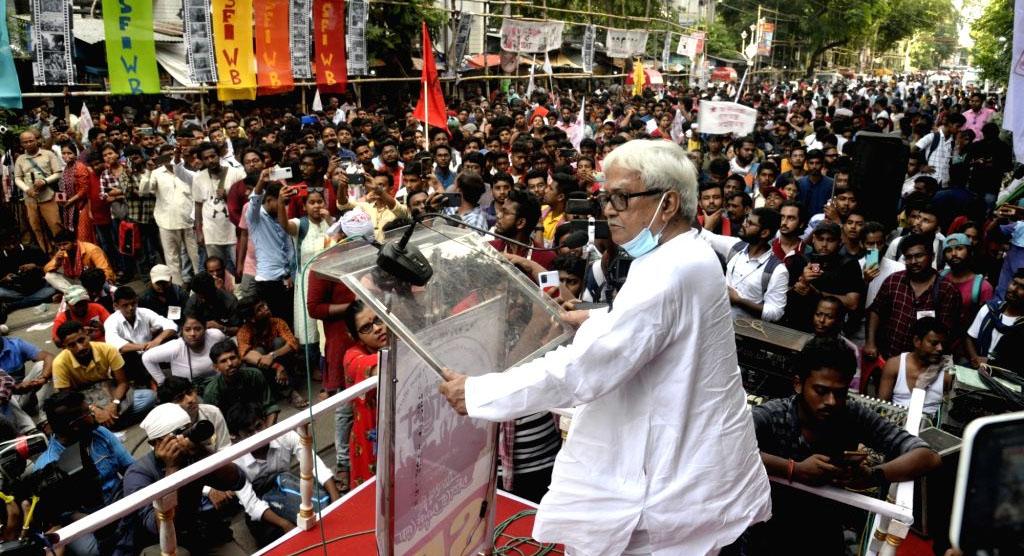बंगाल चुनाव से पहले 'वोटर लिस्ट' पर संग्राम: 62 लाख मतदाताओं का भविष्य अधर में, सुप्रीम कोर्ट जाएगा विपक्ष