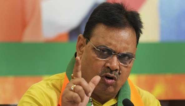 भजनलाल सरकार का 'जीरो टॉलरेंस' प्रहार: IAS समेत 103 अफसर सस्पेंड, 6 बर्खास्त; 11 दागी अधिकारियों की आजीवन पेंशन पर लगी रोक