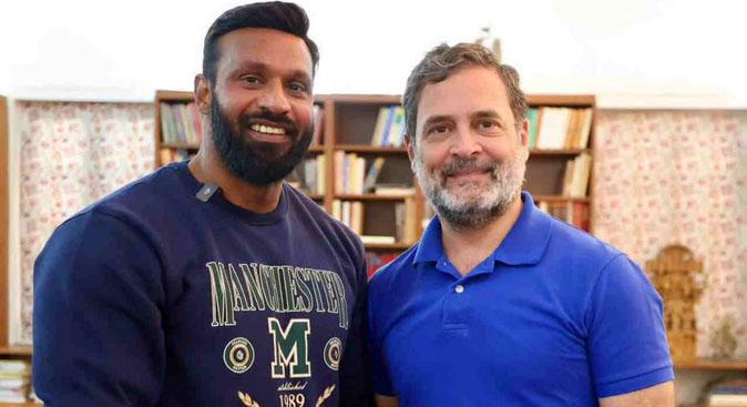 इंसानियत की जीत: राहुल गांधी ने गले लगाकर किया कोटद्वार के 'मोहम्मद दीपक' का सम्मान, तस्वीरें वायरल