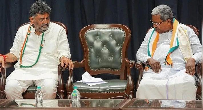 कर्नाटक कांग्रेस में 'बजट' के बाद 'बदलाव' की आहट: दिल्ली पहुंचे डीके शिवकुमार, भाजपा का दावा— "कुर्सी के लिए शुरू हुआ निर्णायक युद्ध"