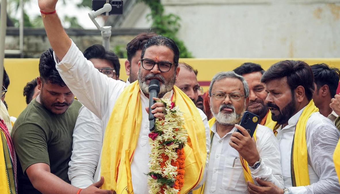 बांकीपुर उपचुनाव: प्रशांत किशोर का ऐतिहासिक धमाका, ढहा बीजेपी का 31 साल पुराना अपराजेय दुर्ग, आरजेडी तीसरे नंबर पर सिमटी