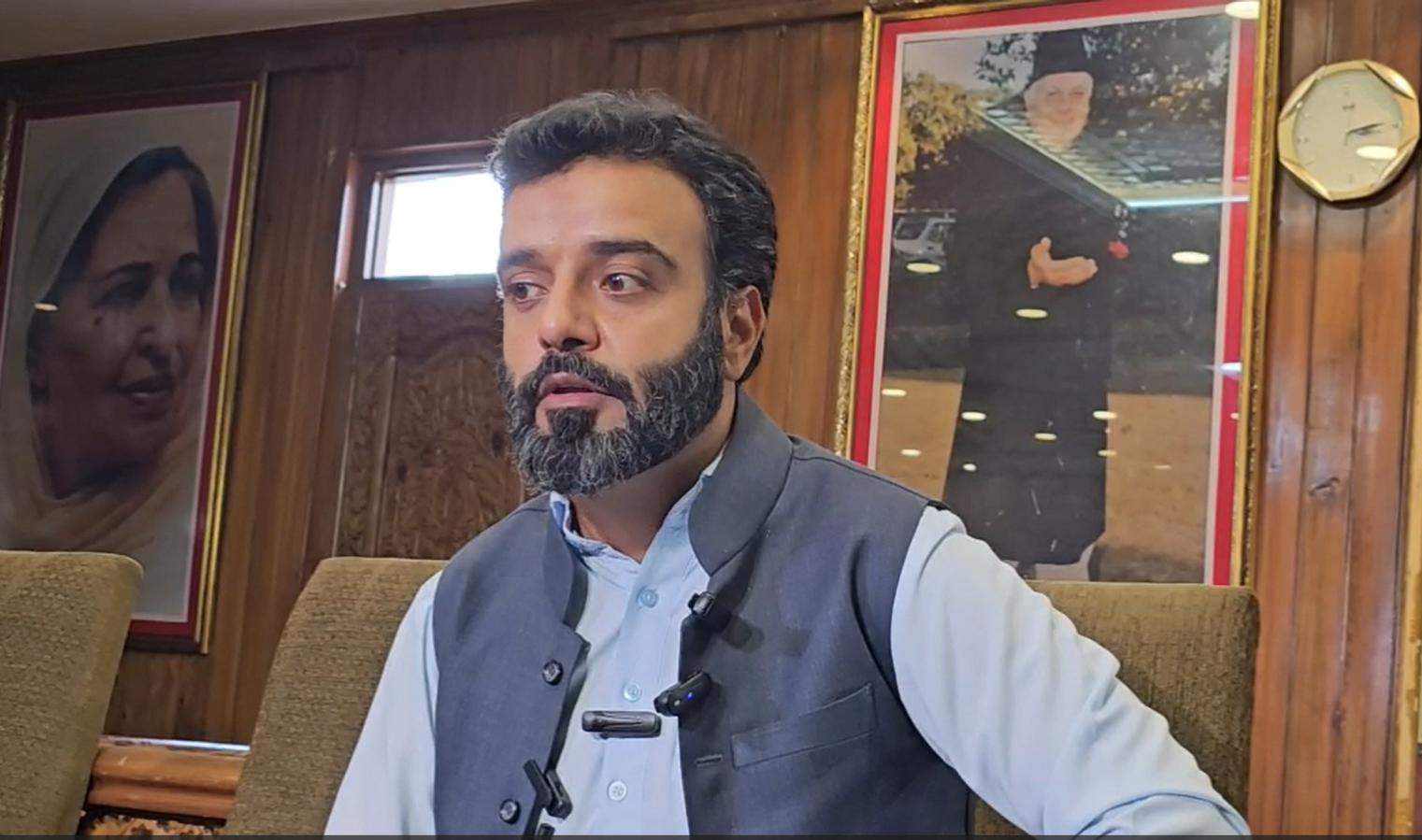 "चीन जैसी व्यवस्था बनाना चाहती है BJP": सांसद आगा रूहुल्लाह का केंद्र पर तीखा हमला