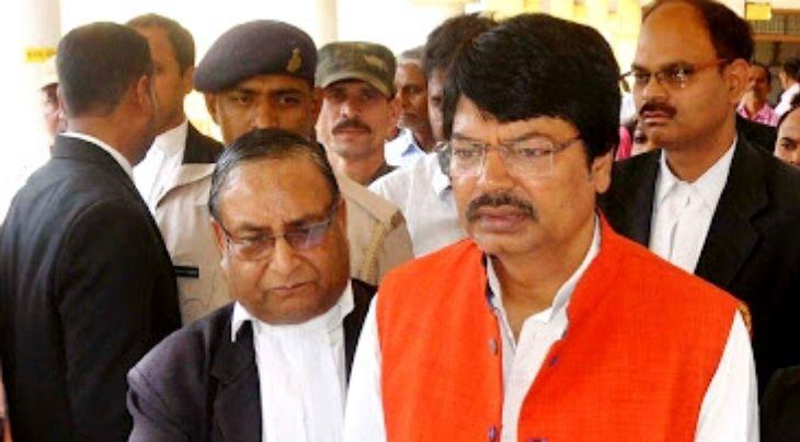 अनुशासन का डंडा: झारखंड कांग्रेस से पूर्व मंत्री योगेंद्र साव 3 साल के लिए निष्कासित