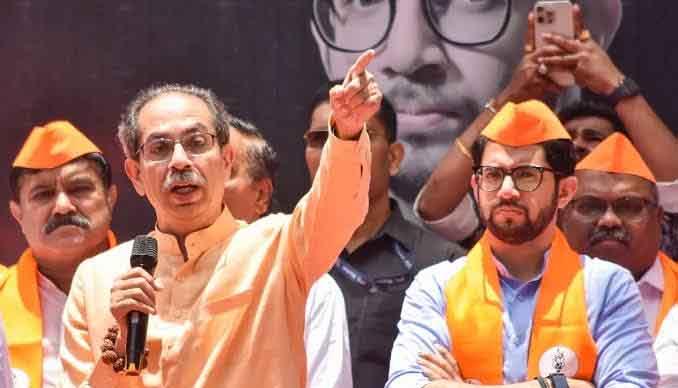 मुंबई में शिवसेना (UBT) का महा-आंदोलन: NEET पेपर लीक और लद्दाख के समर्थन में शिवाजी पार्क पर बरसे उद्धव-आदित्य, धर्मेंद्र प्रधान के इस्तीफे की मांग
