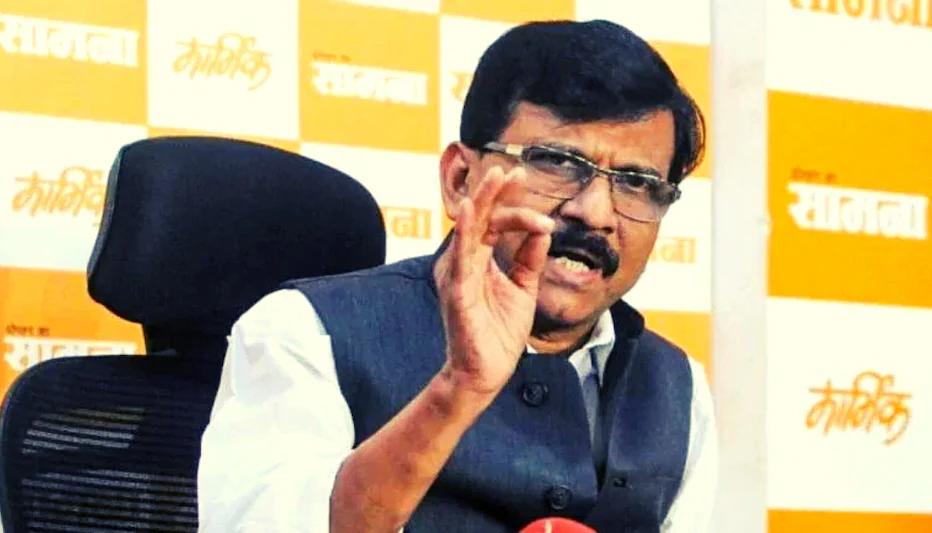 'फडणवीस को बनाओ शिक्षा मंत्री, प्रह्लाद जोशी को कोयला ही संभालने दो': प्रह्लाद जोशी के नए पोर्टफोलियो पर भड़के संजय राउत, PM पर भी साधा निशाना