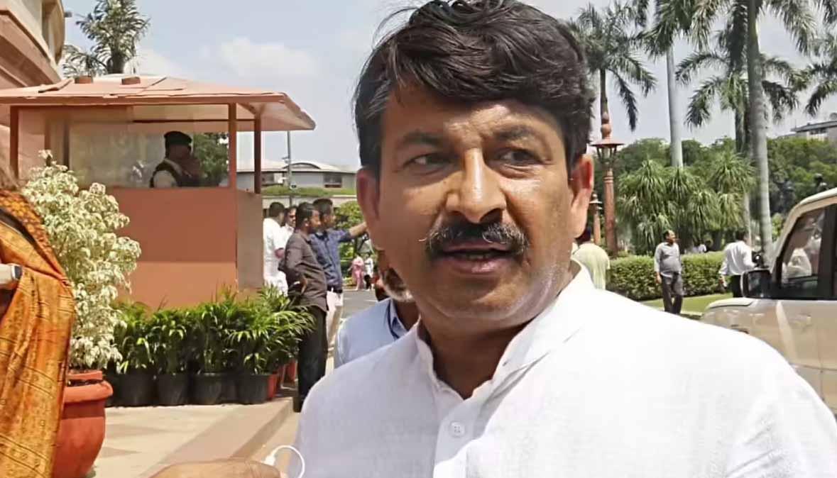 AI और 'फेक वीडियो' की राजनीति: मनोज तिवारी ने मछली वाली तस्वीर पर दी सफाई, सपा-TMC को लिया आड़े हाथ